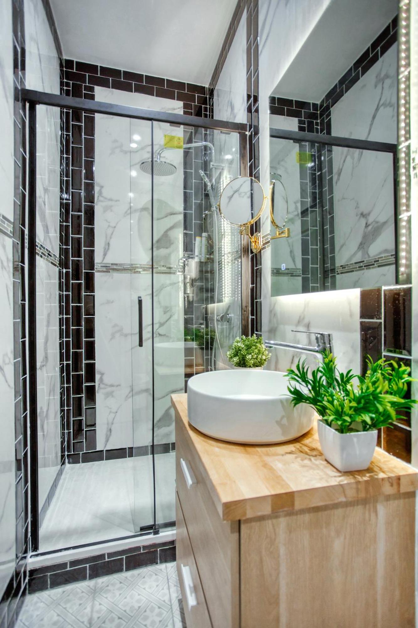 Elegant Triplex In Paris - Ideal For 10 - Aircon Exterior photo